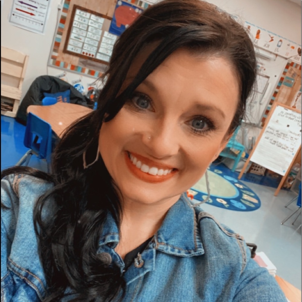 Meet your Posher, Felicia